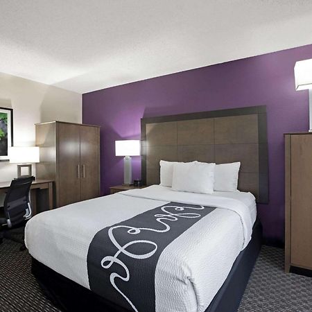Отель La Quinta By Wyndham Rancho Cordova Sacramento Номер фото