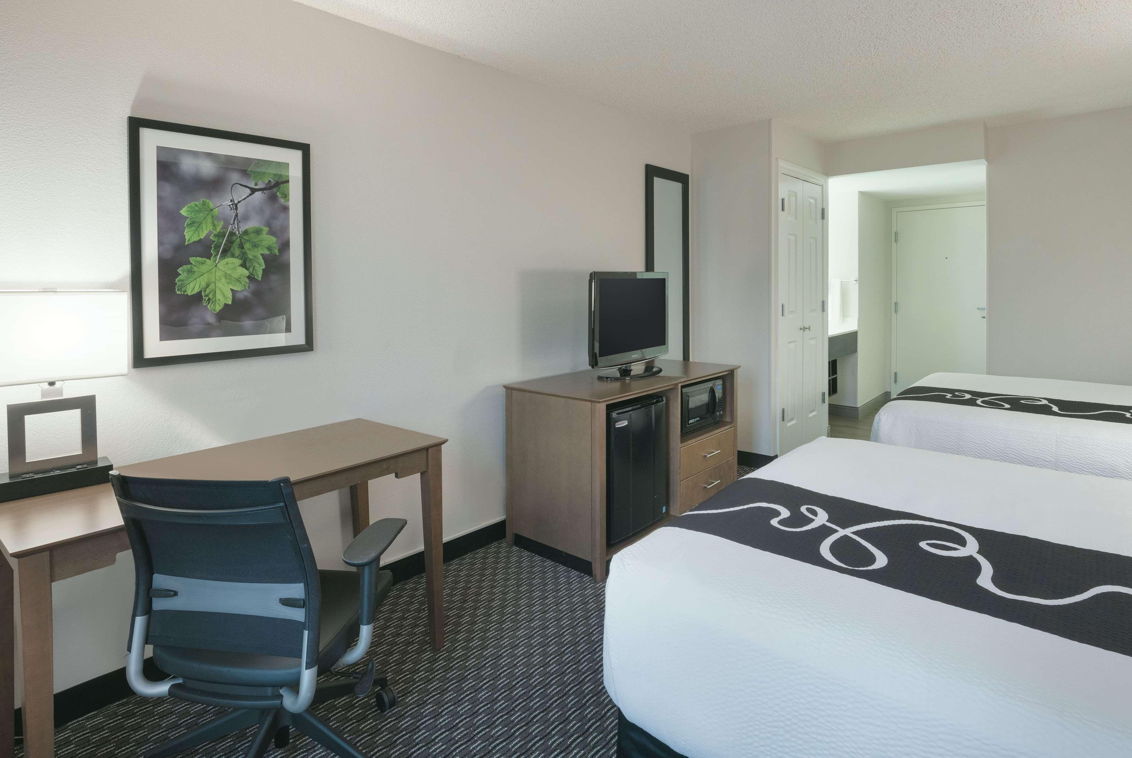 Отель La Quinta By Wyndham Rancho Cordova Sacramento Экстерьер фото
