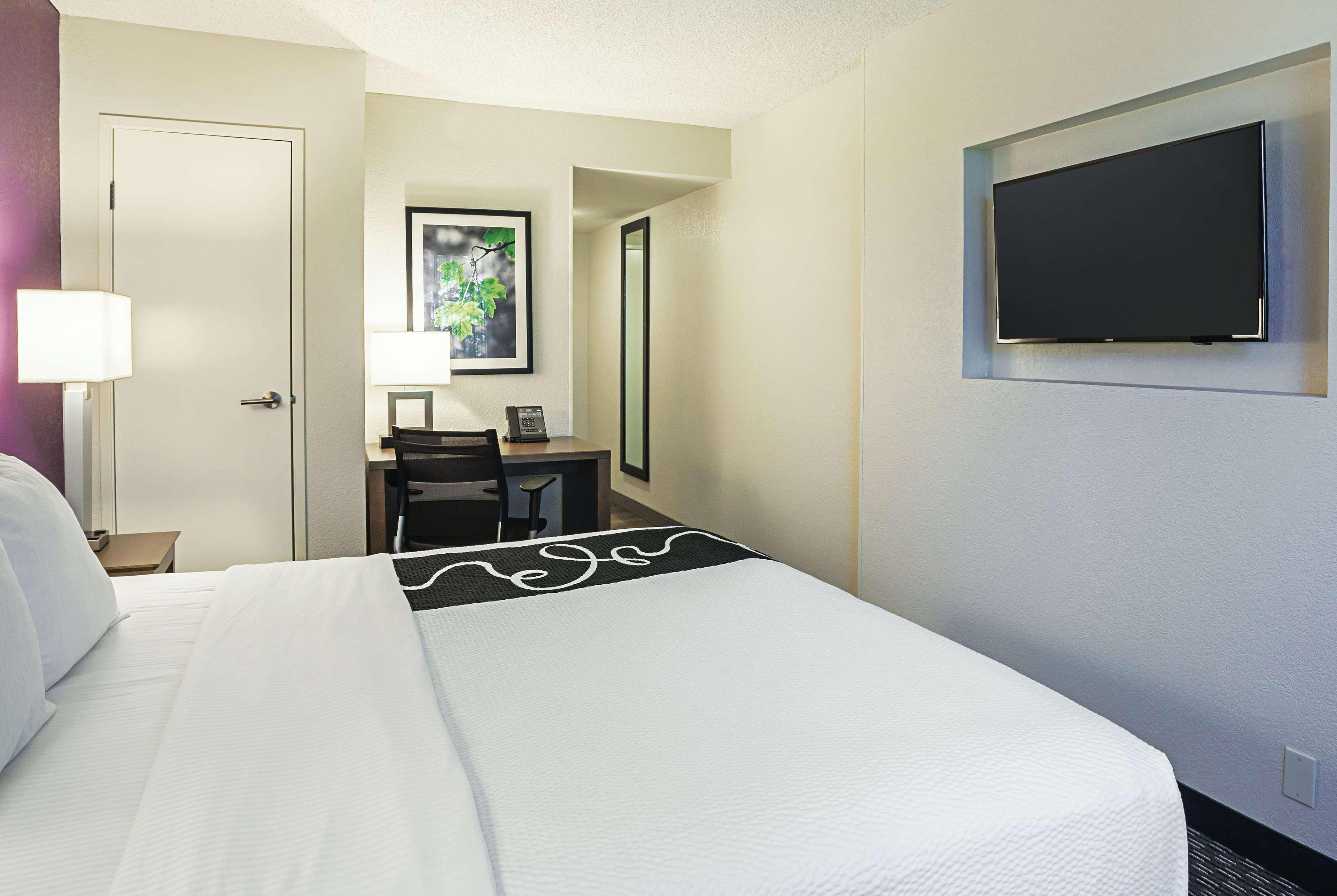 Отель La Quinta By Wyndham Rancho Cordova Sacramento Экстерьер фото